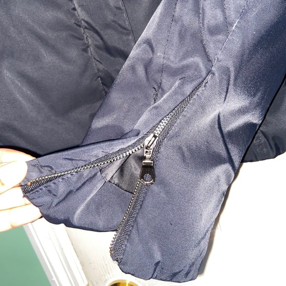 DKNY coat - Picture 7 of 9